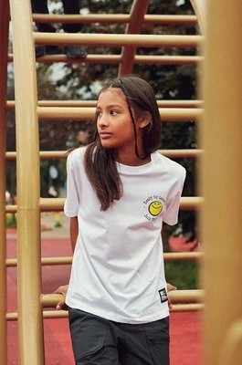Zdjęcie produktu Jack Wolfskin t-shirt bawełniany dziecięcy SMILEYWORLD kolor biały z nadrukiem
