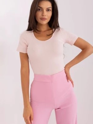 Zdjęcie produktu Jasnoróżowa dopasowana bluzka damska basic w prążek Lily Rose