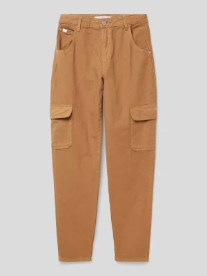 Zdjęcie produktu Spodnie cargo z naszywką z logo model ‘BARREL’ Calvin Klein Jeans