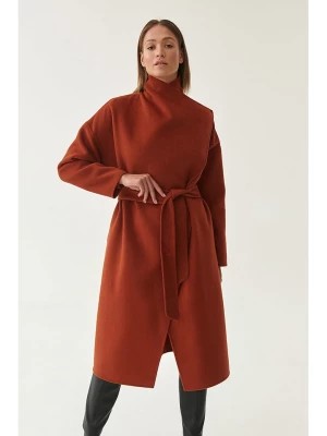 Zdjęcie produktu TATUUM Płaszcz w kolorze ceglanym rozmiar: 40