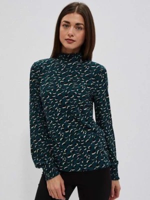 Zdjęcie produktu Zielona bluzka damska z długim rękawem i geometrycznym wzorem Moodo