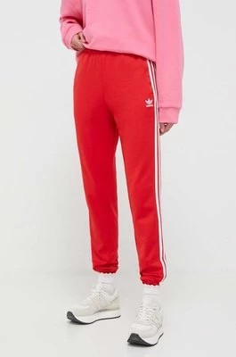Zdjęcie produktu adidas Originals spodnie dresowe kolor czerwony wzorzyste IK3858