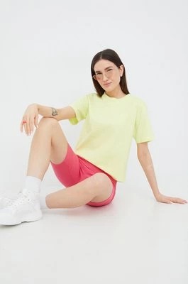 Zdjęcie produktu adidas Originals t-shirt bawełniany Trefoil Moments HE6891 kolor zielony HE6891-PULYEL