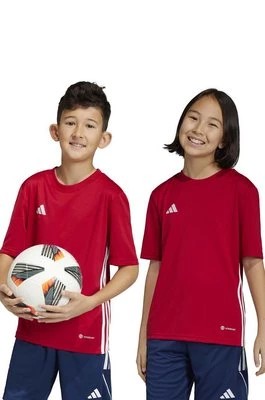 Zdjęcie produktu adidas Performance t-shirt dziecięcy kolor czerwony z aplikacją