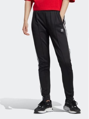 Zdjęcie produktu adidas Spodnie dresowe adicolor IB5916 Czarny Slim Fit