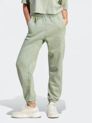 Zdjęcie produktu adidas Spodnie dresowe ALL SZN Fleece Washed IL3272 Zielony Loose Fit