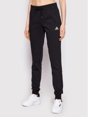 Zdjęcie produktu adidas Spodnie dresowe Essentials Fleece GM5547 Czarny Regular Fit