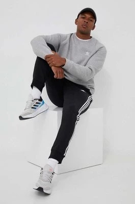 Zdjęcie produktu adidas spodnie dresowe kolor czarny z aplikacją