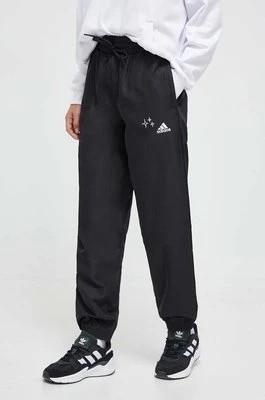 Zdjęcie produktu adidas spodnie dresowe kolor czarny z aplikacją