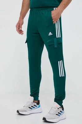 Zdjęcie produktu adidas spodnie dresowe kolor zielony z aplikacją