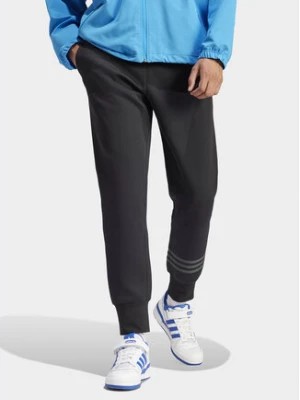 Zdjęcie produktu adidas Spodnie dresowe Street Neuclassics IS2812 Czarny Regular Fit