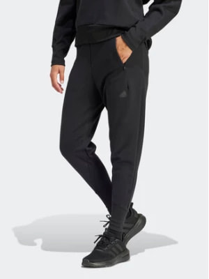 Zdjęcie produktu adidas Spodnie dresowe Z.N.E. Winterized IN9476 Czarny Regular Fit