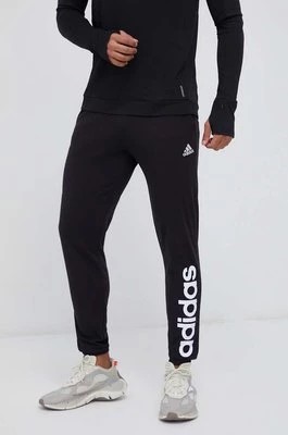 Zdjęcie produktu adidas spodnie treningowe kolor czarny z nadrukiem