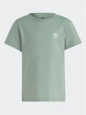 Zdjęcie produktu adidas T-Shirt Adicolor T-Shirt IB9906 Zielony Regular Fit