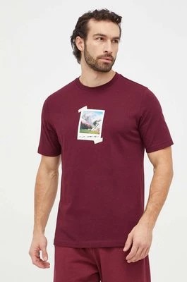 Zdjęcie produktu adidas t-shirt bawełniany męski kolor bordowy z nadrukiem IS9045