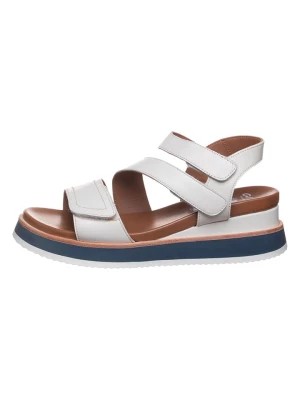 Zdjęcie produktu Ara Shoes Skórzane sandały w kolorze białym na koturnie rozmiar: 41