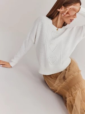 Zdjęcie produktu Bawełniany biały sweter z ażurowymi wstawkami TARANKO