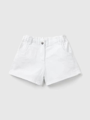 Zdjęcie produktu Benetton, Paperbag Shorts In Stretch Cotton, size 110, White, Kids United Colors of Benetton