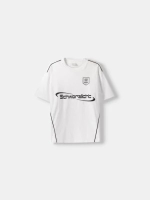Zdjęcie produktu Bershka Koszulka Z Krótkim Rękawem I Sportowym Nadrukiem Mężczyzna Biały