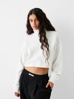 Zdjęcie produktu Bershka Krótki Sweter Z Golfem Kobieta Biały Złamany