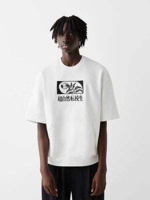 Zdjęcie produktu Bershka Pluszowa Koszulka Junji Ito Collection Z Haftem I Krótkim Rękawem Mężczyzna Biały