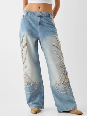 Zdjęcie produktu Bershka Spodnie Jeansowe Baggy Ze Zdobieniem Kobieta Wyblakły Niebieski