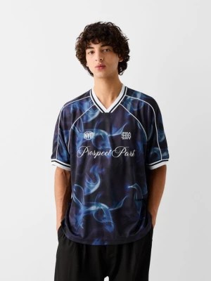 Zdjęcie produktu Bershka Sportowa Koszulka Oversize Z Siateczką I Krótkim Rękawem Mężczyzna Niebieski