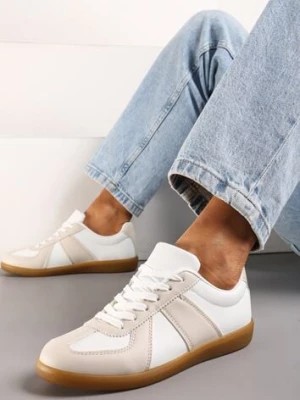 Zdjęcie produktu Beżowo-Białe Sneakersy Tenisówki z Ozdobnymi Przeszyciami Sumina