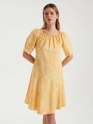 Zdjęcie produktu BGN Sukienka w kolorze żółtym rozmiar: 40
