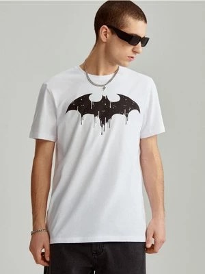 Zdjęcie produktu Biała koszulka z nadrukiem Batman House