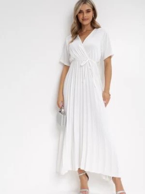 Zdjęcie produktu Biała Sukienka Plisowana Maxi z Wiązanym Paskiem Dianiza