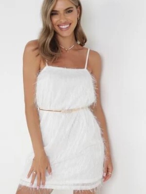 Zdjęcie produktu Biała Sukienka Mini z Cienkimi Frędzlami i Kwadratowym Dekoltem Lockia