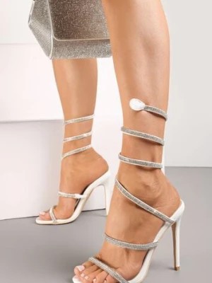 Zdjęcie produktu Białe Wsuwane Sandały na Szpilce z Paskami Wokół Kostki z Cyrkoniami Jallisa