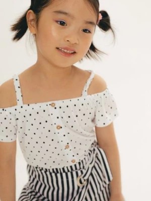 Zdjęcie produktu Biały t-shirt bawełniany dla dziewczynki w kropki Max & Mia by 5.10.15.
