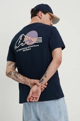 Zdjęcie produktu Billabong t-shirt bawełniany BILLABONG X ADVENTURE DIVISION męski kolor granatowy z nadrukiem ABYZT02305