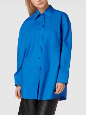 Zdjęcie produktu Bluzka koszulowa o kroju oversized z kieszenią na piersi Review