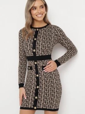 Zdjęcie produktu Brązowa Sweterkowa Sukienka Mini o Geometrycznym Wzorze Ozdobiona Guzikami i Czarnymi Wstawkami Taiwa