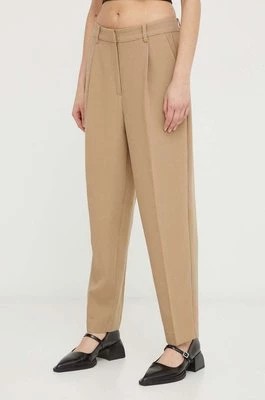 Zdjęcie produktu Bruuns Bazaar spodnie damskie kolor beżowy dopasowane high waist