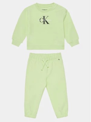Zdjęcie produktu Calvin Klein Jeans Dres Monogram IN0IN00017 Zielony Regular Fit