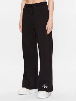 Zdjęcie produktu Calvin Klein Jeans Spodnie dresowe J20J221296 Czarny Relaxed Fit