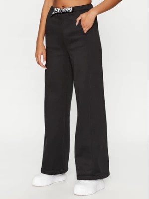 Zdjęcie produktu Calvin Klein Jeans Spodnie dresowe J20J221916 Czarny Relaxed Fit