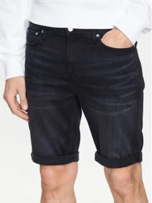 Zdjęcie produktu Calvin Klein Jeans Szorty jeansowe J30J322789 Czarny Slim Fit