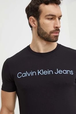 Zdjęcie produktu Calvin Klein Jeans t-shirt bawełniany kolor czarny z nadrukiem