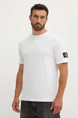 Zdjęcie produktu Calvin Klein Jeans t-shirt bawełniany męski kolor beżowy gładki J30J323484