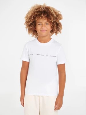 Zdjęcie produktu Calvin Klein Jeans T-Shirt Minimalistic IB0IB02033 D Biały Regular Fit