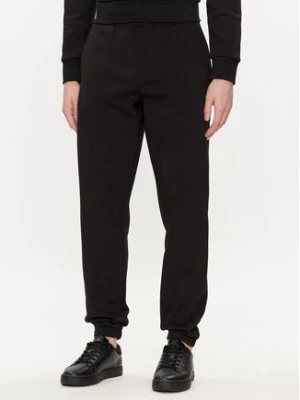 Zdjęcie produktu Calvin Klein Spodnie dresowe Color Embossed Logo K10K112688 Czarny Regular Fit