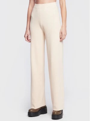 Zdjęcie produktu Calvin Klein Spodnie dzianinowe K20K204625 Beżowy Regular Fit