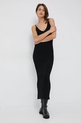 Zdjęcie produktu Calvin Klein sukienka kolor czarny maxi dopasowana