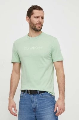 Zdjęcie produktu Calvin Klein t-shirt bawełniany męski kolor zielony z nadrukiem