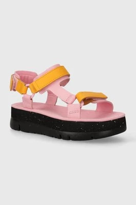 Zdjęcie produktu Camper sandały skórzane Oruga Up damskie kolor różowy na platformie K201037.033